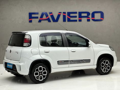 Fiat UNO SPORTING Dualogic 1.4 EVO Flex 8V 4p