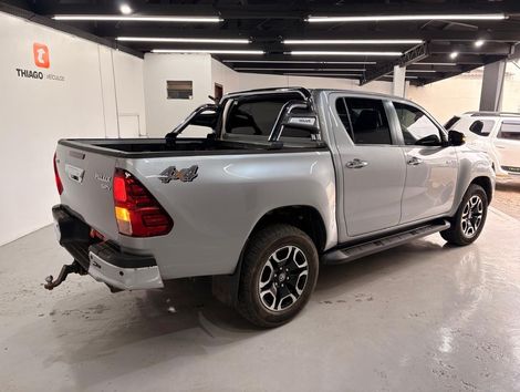 Toyota Hilux CD SRV 4x4 2.8 TDI Diesel Aut.