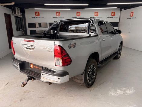Toyota Hilux CD SRV 4x4 2.8 TDI Diesel Aut.