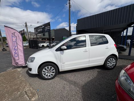 VolksWagen Fox 1.6 Mi Total Flex 8V 5p