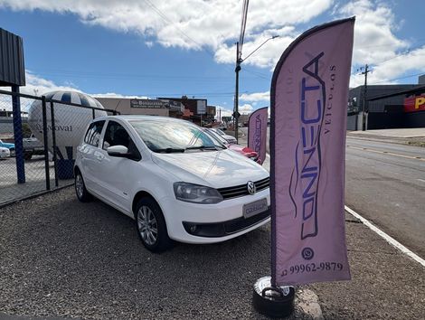 VolksWagen Fox 1.6 Mi Total Flex 8V 5p