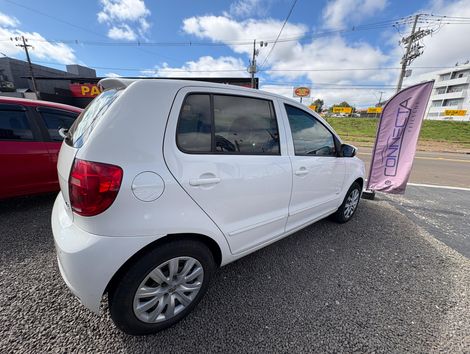 VolksWagen Fox 1.6 Mi Total Flex 8V 5p