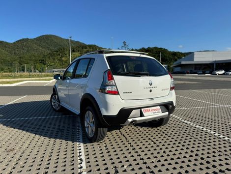 Renault SANDERO STEPWAY Hi-Flex 1.6 16V 5p Aut.