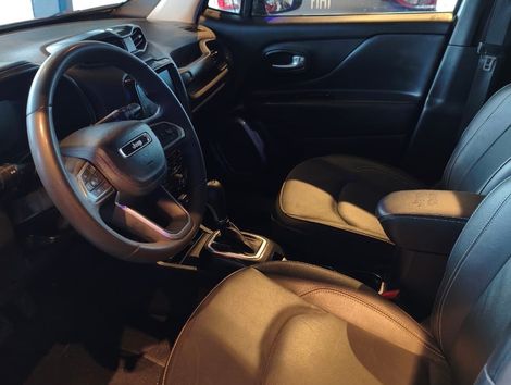 Jeep Renegade Long. T270 1.3 TB 4x2 Flex Aut.