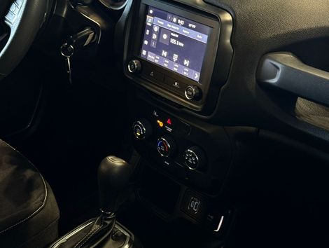 Jeep Renegade Sport T270 1.3 TB 4x2 Flex Aut.