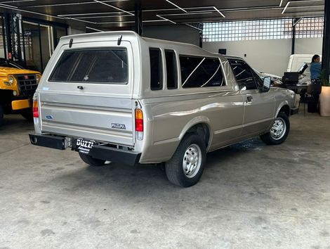 Ford Pampa GL 1.6/ 1.8