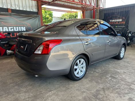 Nissan VERSA SL 1.6 16V Flex Fuel 4p Mec.