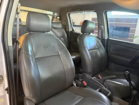 Toyota Hilux CD D4-D 4x4 3.0 TDI Dies. Mec.