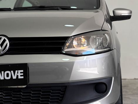 VolksWagen Fox 1.6 Mi Total Flex 8V 5p