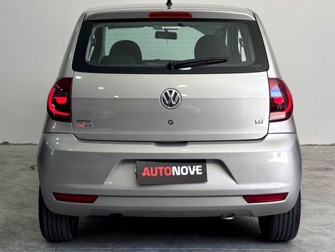 VolksWagen Fox 1.6 Mi Total Flex 8V 5p