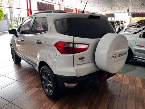 Ford EcoSport FREESTYLE 1.5 12V Flex 5p Mec.