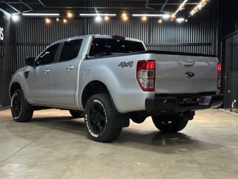 Ford Ranger XLS 2.2 4x2 CD Diesel Aut.