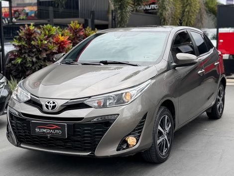 Toyota YARIS XLS Connect 1.5 Flex 16V 5p Aut.