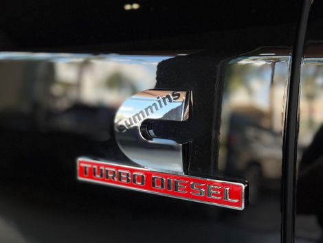 RAM Ram Laramie 2500