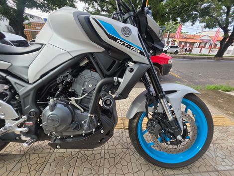 YAMAHA MT-03 321/ABS