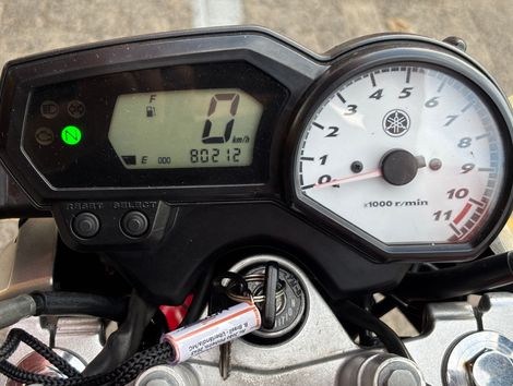 YAMAHA YS 250 FAZER/ FAZER L. EDITION /BLUEFLEX