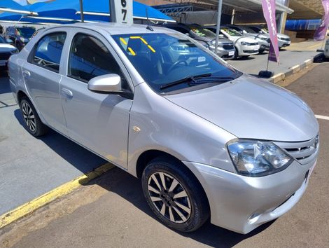 Toyota ETIOS X Sedan 1.5 Flex 16V 4p Aut.