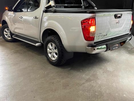 Nissan Frontier LE CD 4x4 2.3 Bi-TB Diesel Aut.