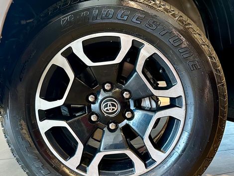 Toyota Hilux CD SRX 4x4 2.8 TDI 16V Diesel Aut.