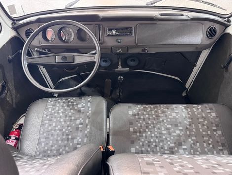 VolksWagen Kombi Standard/ Luxo/ Série Prata