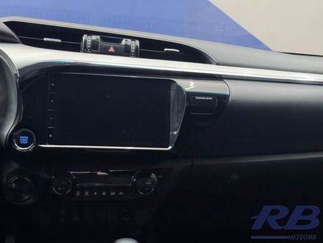 Toyota Hilux CD SRV 4x4 2.8 TDI Diesel Aut.