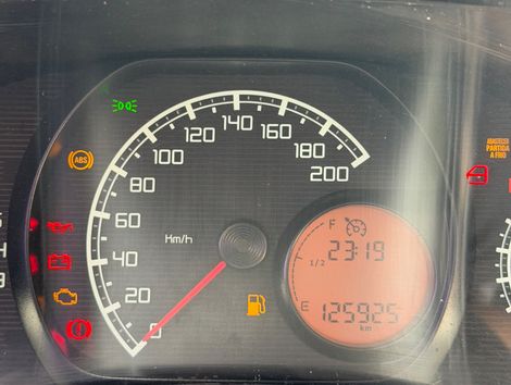 Fiat Strada Working Celeb.1.4 Fire Flex 8V CS