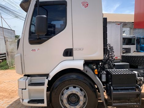 VOLVO VM 330 4x2 2p (diesel) (E5)