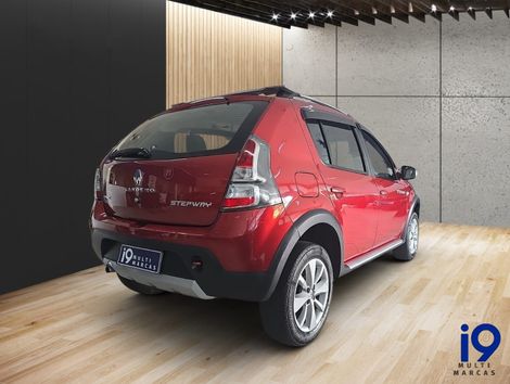 Renault SANDERO STEPWAY Hi-Flex 1.6 16V 5p Aut.