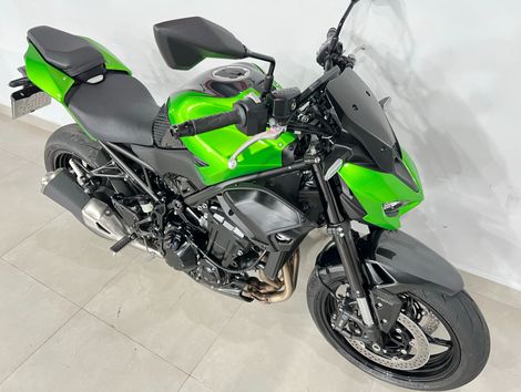 KAWASAKI Z 900
