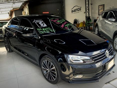 VolksWagen JETTA Highline 2.0 TSI 16V 4p Tiptronic