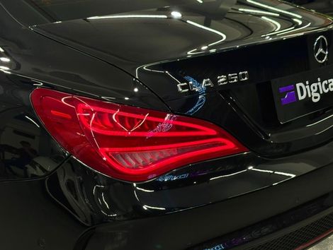 Mercedes CLA-250 Sport 4MATIC 2.0 16V 211cv Aut.