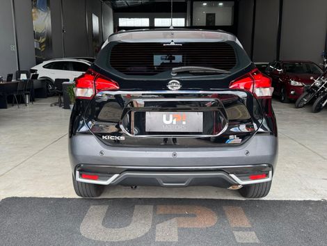 Nissan KICKS SL 1.6 16V FlexStar 5p Aut.