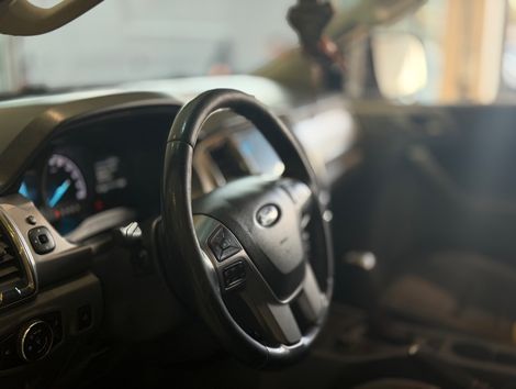 Ford Ranger XLT 3.2 20V 4x4 CD Diesel Aut.