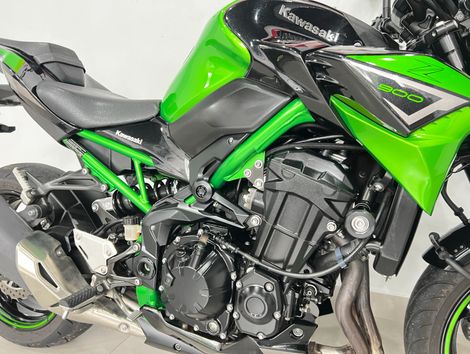 KAWASAKI Z 900