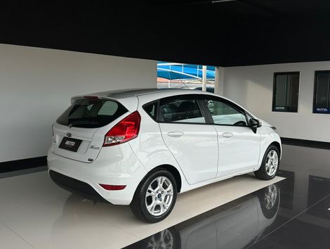 Ford Fiesta 1.6 16V Flex Aut. 5p