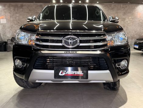 Toyota Hilux CD SRV 4x2 2.7 Flex 16V Aut.