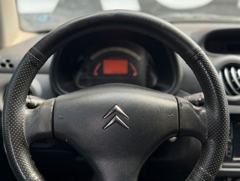 Citroën C3 Exclusive 1.4 Flex 8V 5p