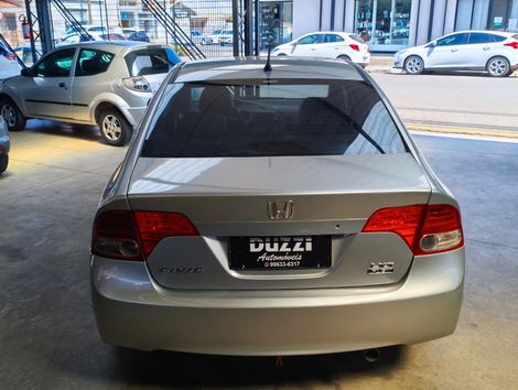 Honda Civic Sedan LXS 1.8/1.8 Flex 16V Aut. 4p