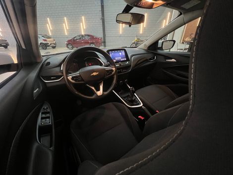 Chevrolet ONIX SEDAN Plus LT 1.0 12V Flex 4p Mec.