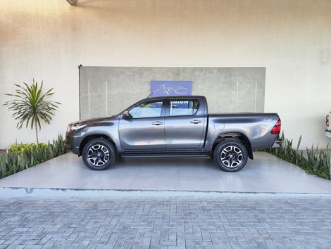 Toyota Hilux CD SRV 4x4 2.8 TDI Diesel Aut.