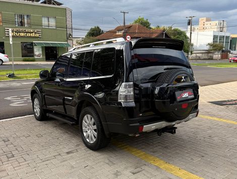 Mitsubishi Pajero Full GLS/GLS/PKHPE 3.2 Dies.TI 5p