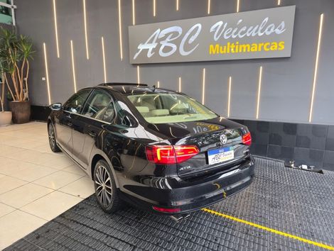 VolksWagen JETTA Highline 2.0 TSI 16V 4p Tiptronic