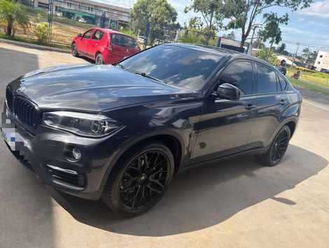 BMW X6 M 4.4 4x4 V8 32V Bi-Turbo Aut.