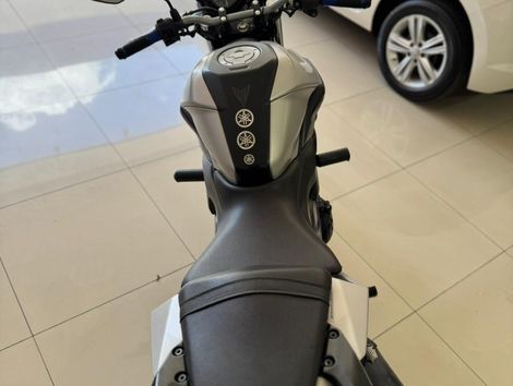YAMAHA MT-03 321/ABS