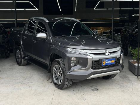 Mitsubishi L200 Triton Sport HPE-S 2.4 CD Dies. Aut