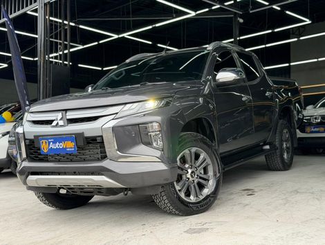 Mitsubishi L200 Triton Sport HPE-S 2.4 CD Dies. Aut