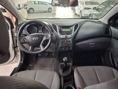 Hyundai HB20S C.Style/C.Plus1.6 Flex 16V Aut. 4p