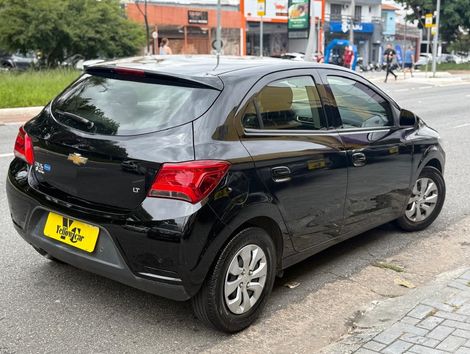 Chevrolet ONIX HATCH LT 1.0 8V FlexPower 5p Mec.
