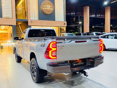 Toyota Hilux CS 4x4 2.8 TDI Diesel Mec.