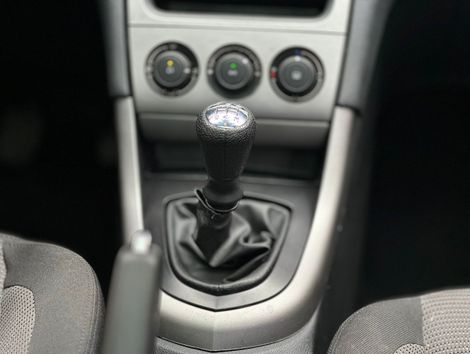 Peugeot 308 Active 1.6 Flex 16V 5p mec.